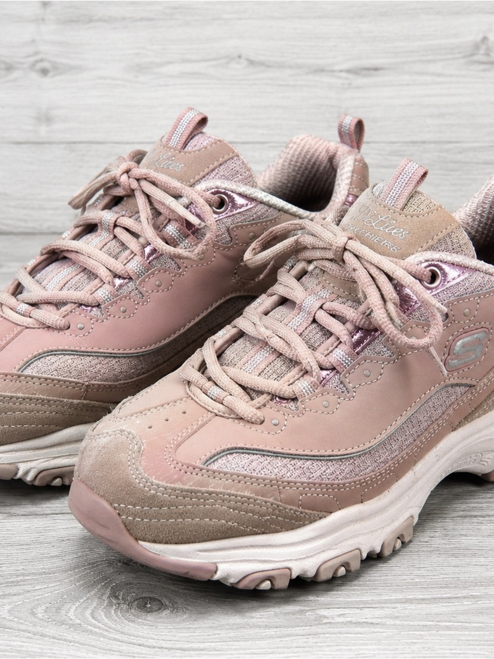 Skechers D'Lites Women's Athletic Sneakers - Blush Pink Size 8.5